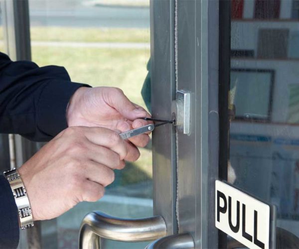 Offered Commercial Locksmith Services